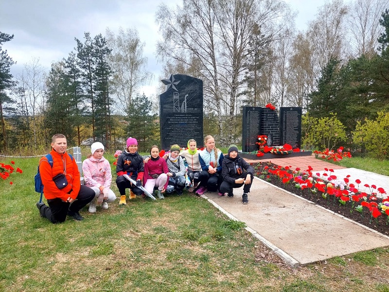 Патриотический пробег по памятным местам Лужского рубежа.
